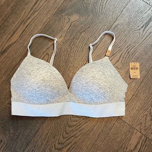 Victoria Secret Wireless Bra
